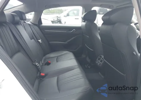 2022 Honda Accord Touring Hybrid z USA, uszkodzony, nr VIN 1HGCV3F94NA020759